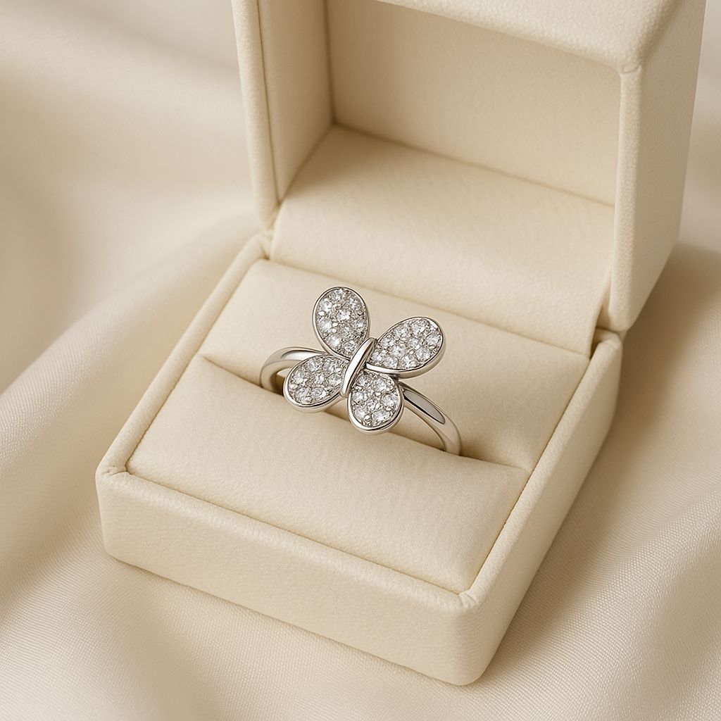 Artificial Zircon Ring - Silver